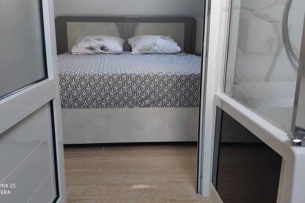 Appart. T2 De Luxe +Jacuzzi, Vue Mer Et Cote Plage ル・ゴジエ エクステリア 写真